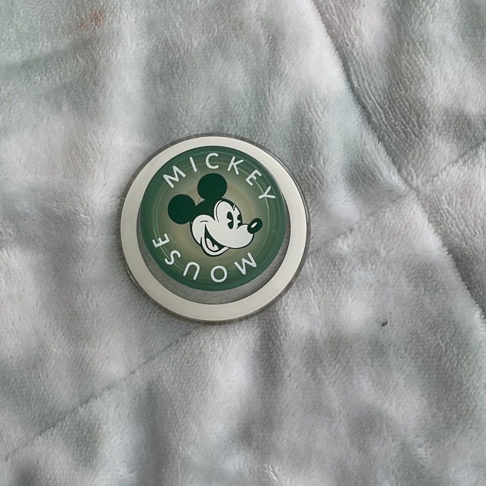 PopSocket Mickey Mouse Green and White Button